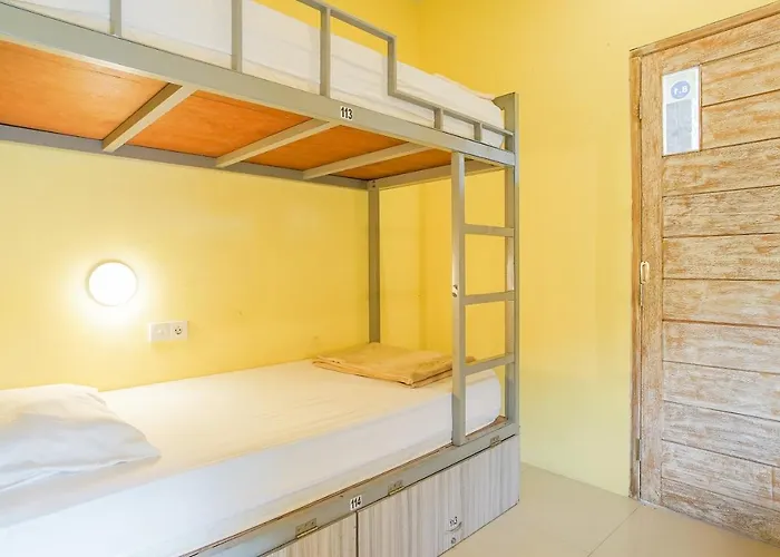 Kememai Hostel *